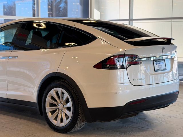 2018 Tesla Model X 100D AWD - 22977765 - 12