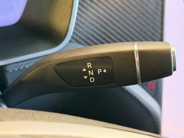 2018 Tesla Model X 100D AWD - 22977765 - 35