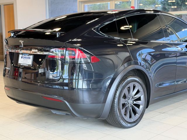 2018 Tesla Model X 100D AWD - 23064331 - 11