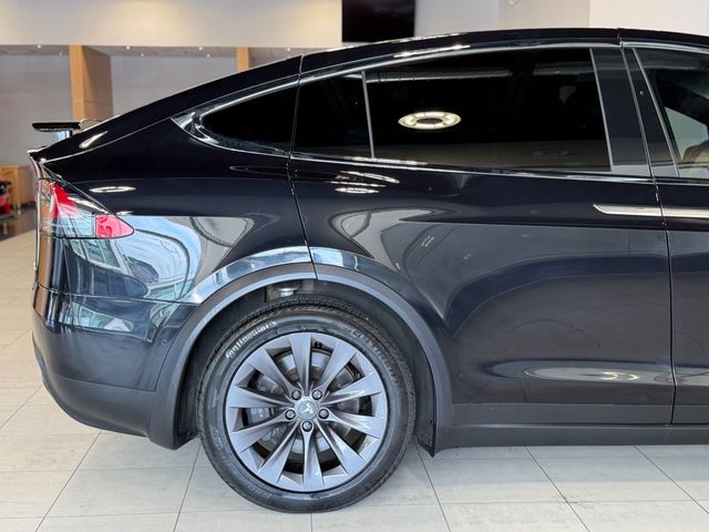2018 Tesla Model X 100D AWD - 23064331 - 17