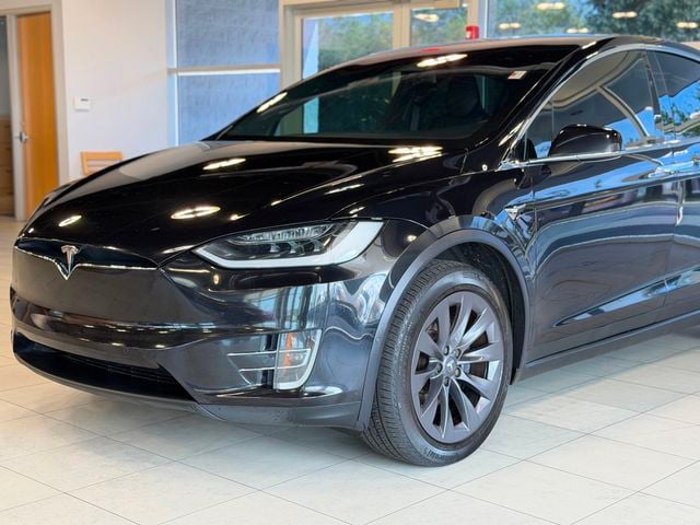2018 Tesla Model X 100D AWD - 23064331 - 3