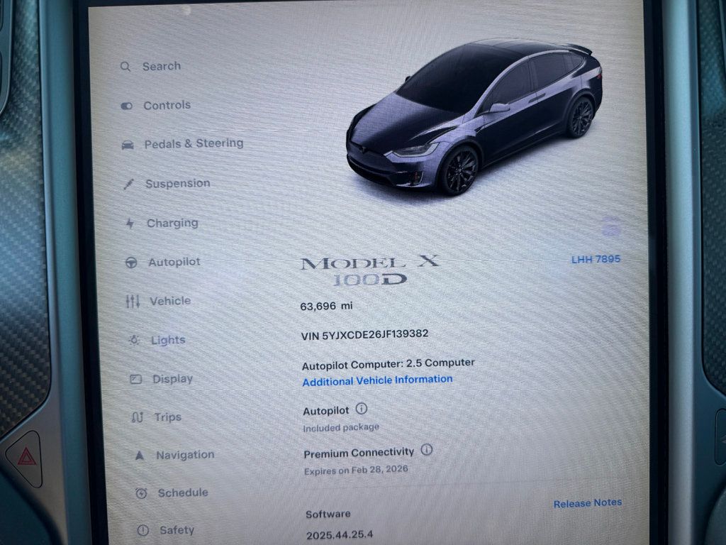 2018 Tesla Model X 100D AWD - 22978043 - 17