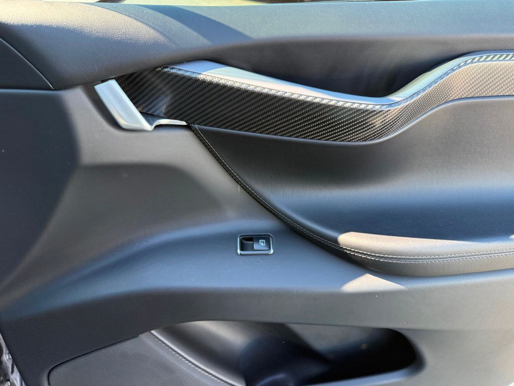 2018 Tesla Model X 100D AWD - 22978043 - 35