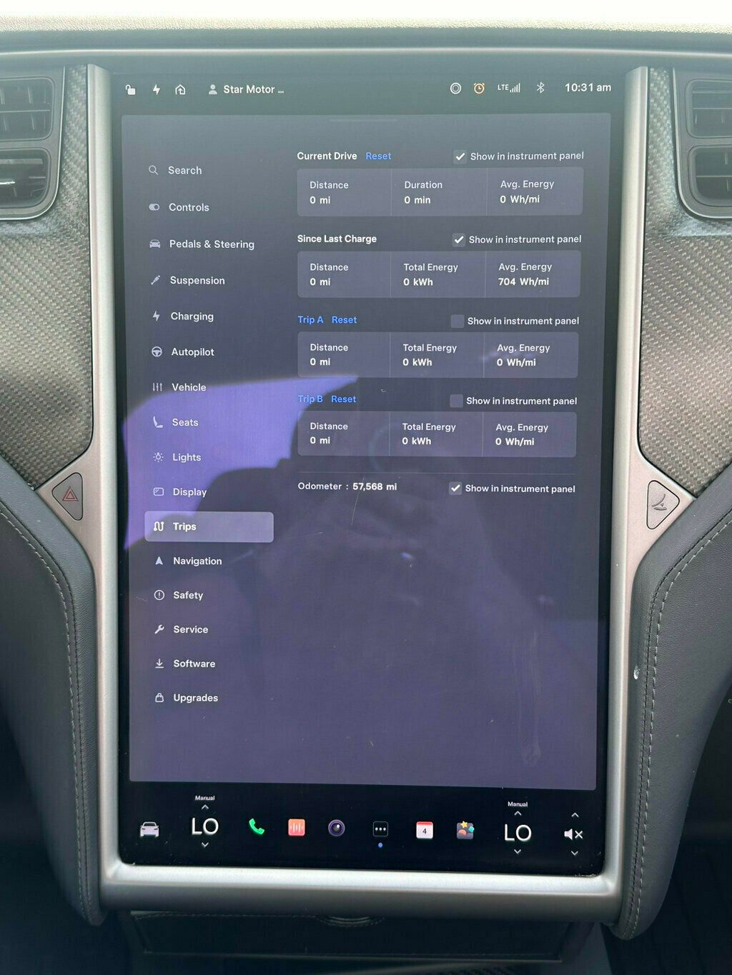 2018 Tesla Model X 100D AWD - 22416796 - 40