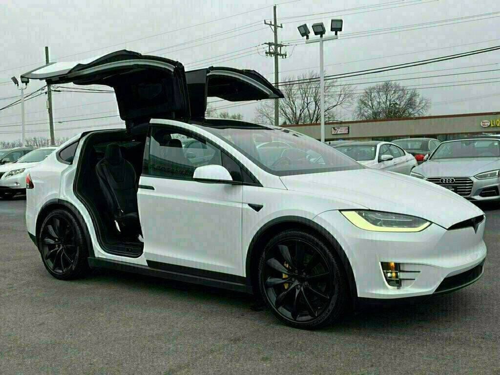 2018 Tesla Model X 100D AWD - 22763267 - 15