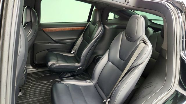 2018 Tesla Model X 100D AWD with 6 Seat Interior & 20'' Sonic Carbon Wheels - 22961328 - 26