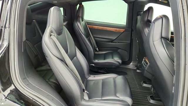 2018 Tesla Model X 100D AWD with 6 Seat Interior & 20'' Sonic Carbon Wheels - 22961328 - 30