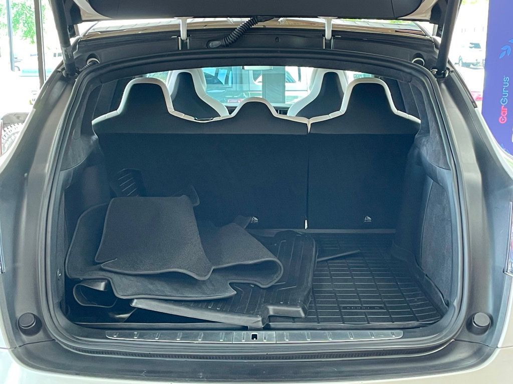 2018 Tesla Model X 75D AWD - 23033941 - 17