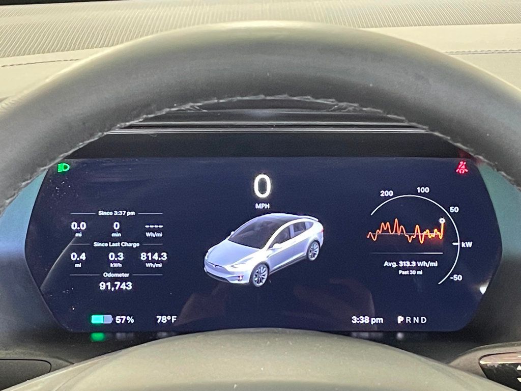 2018 Tesla Model X 75D AWD - 23033941 - 25