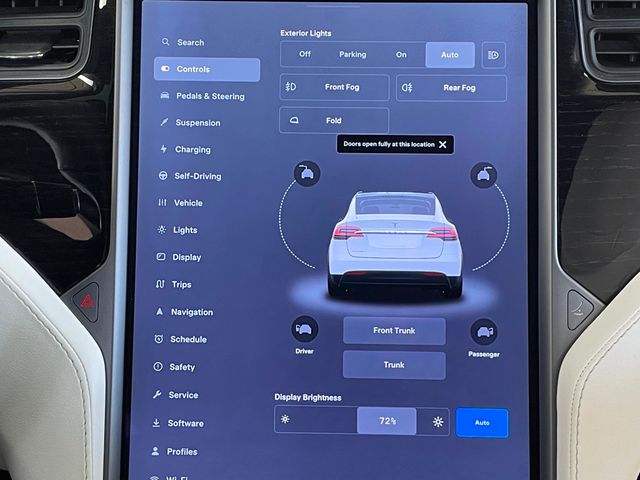 2018 Tesla Model X 75D AWD - 23033941 - 28