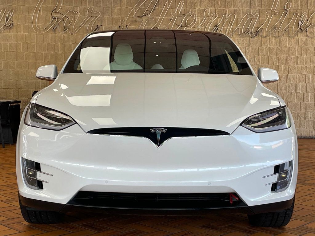 2018 Tesla Model X 75D AWD - 23033941 - 3
