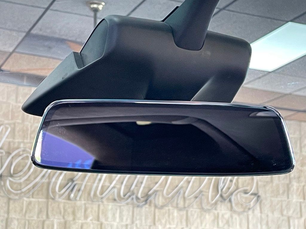 2018 Tesla Model X 75D AWD - 23033941 - 42