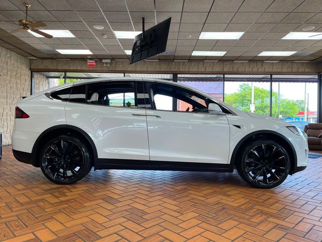2018 Tesla Model X 75D AWD - 23033941 - 7