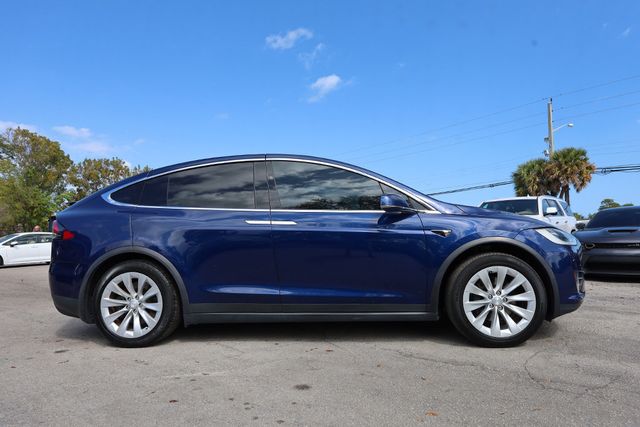 2018 TESLA MODEL X 75D AWD - 22986195 - 12
