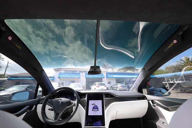 2018 TESLA MODEL X 75D AWD - 22986195 - 26