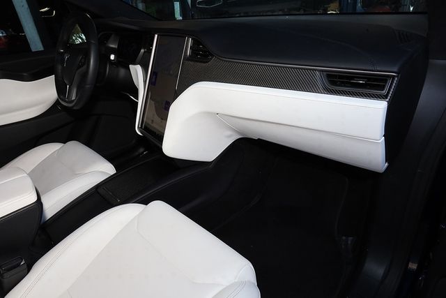 2018 TESLA MODEL X 75D AWD - 22986195 - 29