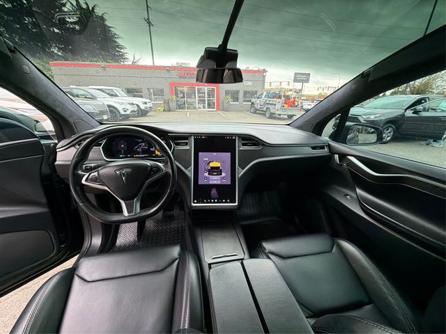 2018 Tesla Model X 75D AWD - 23011131 - 22