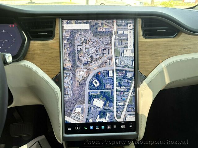 2018 Tesla Model X 75D AWD - 23058700 - 19