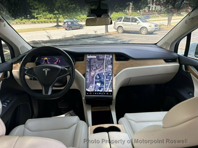 2018 Tesla Model X 75D AWD - 23058700 - 22