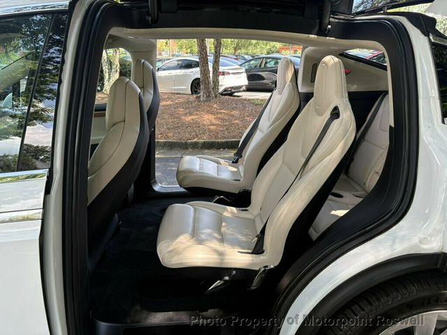 2018 Tesla Model X 75D AWD - 23058700 - 24