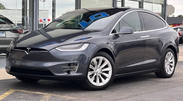 2018 Tesla Model X 75D AWD - 22606281 - 0