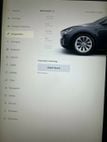 2018 Tesla Model X 75D AWD - 22606281 - 24