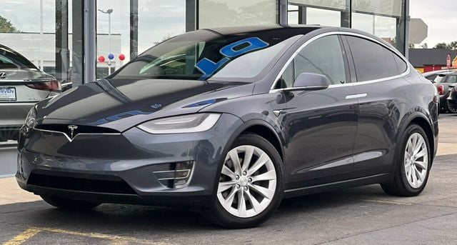 2018 Tesla Model X 75D AWD - 22606281 - 46