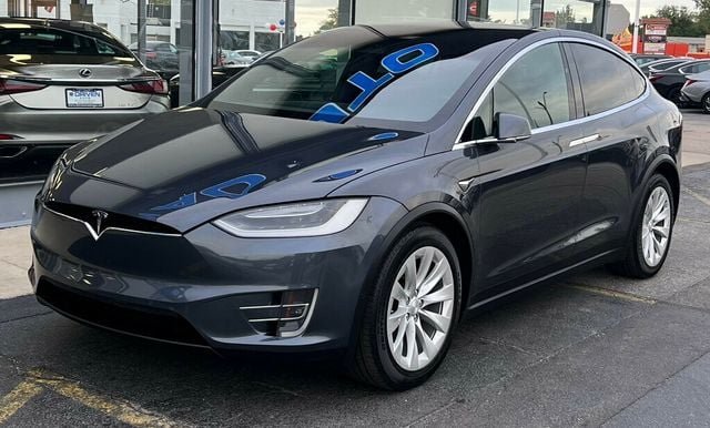 2018 Tesla Model X 75D AWD - 22606281 - 47