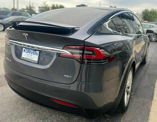 2018 Tesla Model X 75D AWD - 22606281 - 5