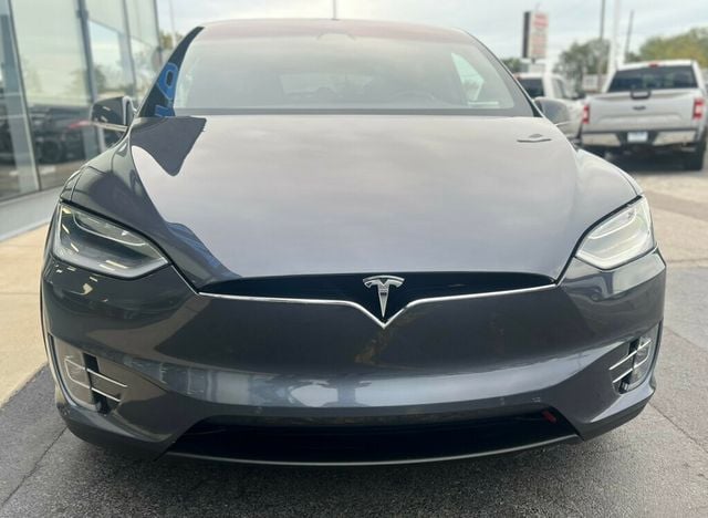 2018 Tesla Model X 75D AWD - 22606281 - 7