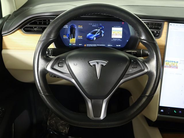 2018 Tesla Model X 75D AWD - 22976054 - 38