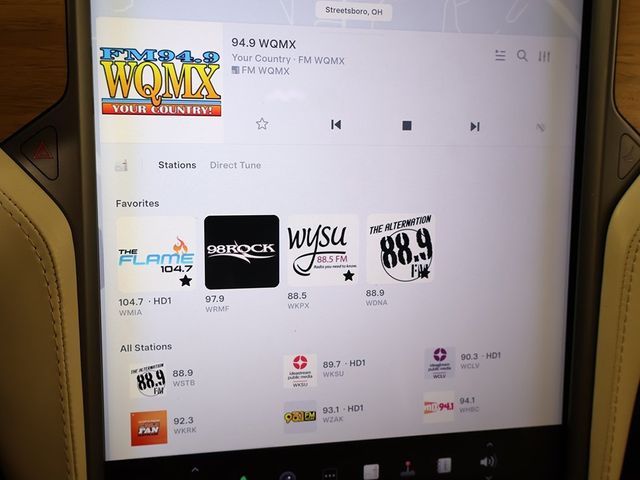 2018 Tesla Model X 75D AWD - 22976054 - 45