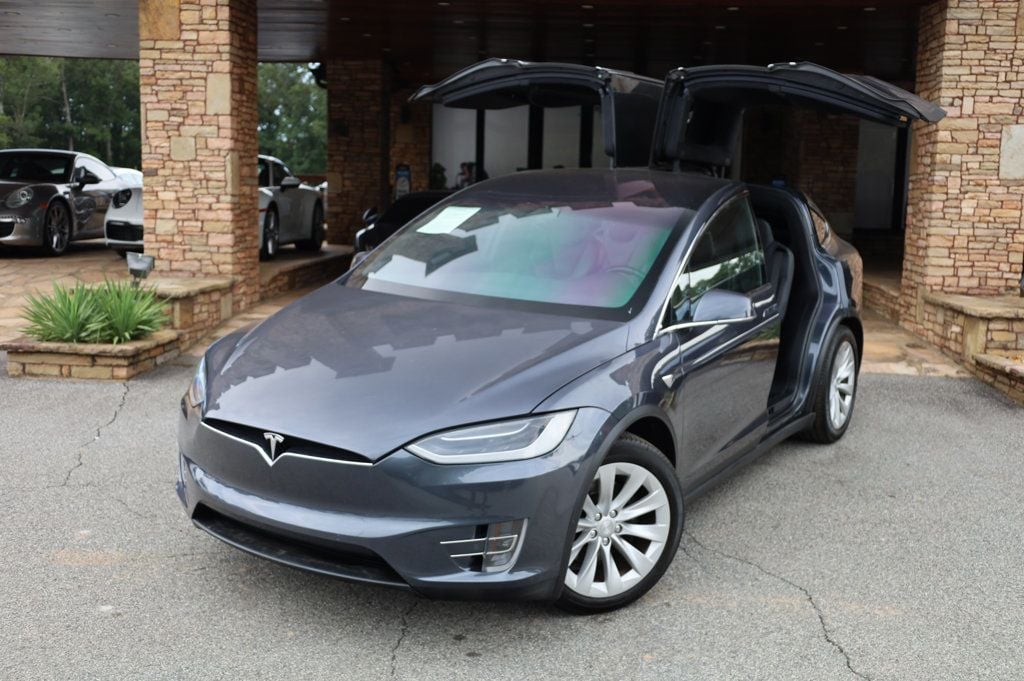 2018 Tesla Model X 75D photo 3