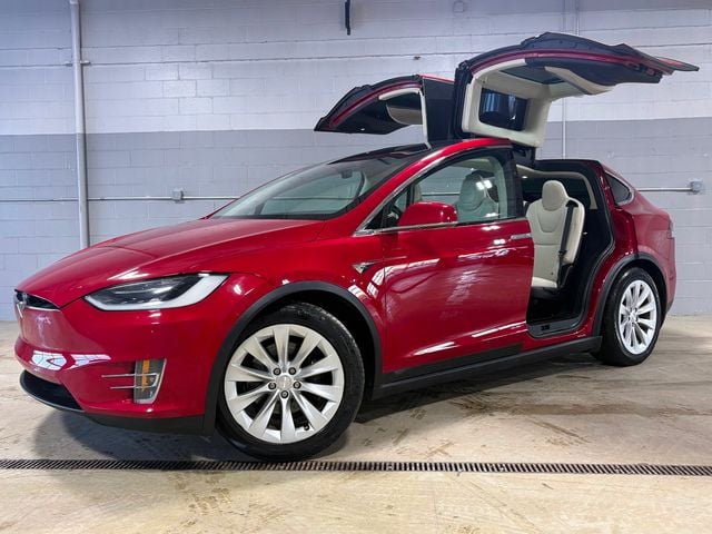2018 Tesla Model X 75D AWD - 22954545 - 0
