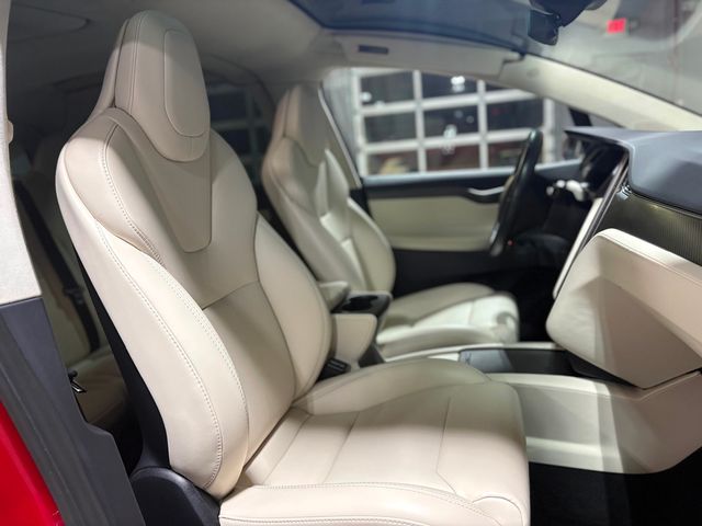 2018 Tesla Model X 75D AWD - 22954545 - 23