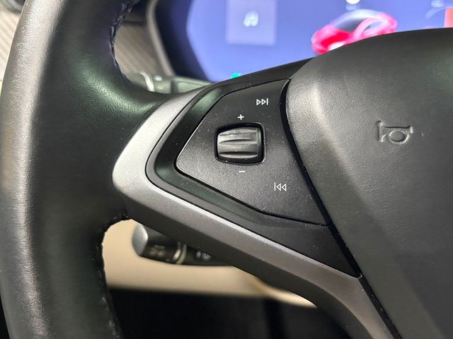 2018 Tesla Model X 75D AWD - 22954545 - 27