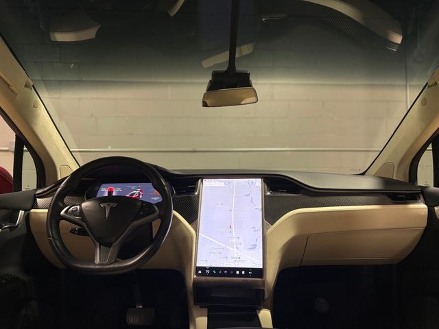 2018 Tesla Model X 75D AWD - 22954545 - 38