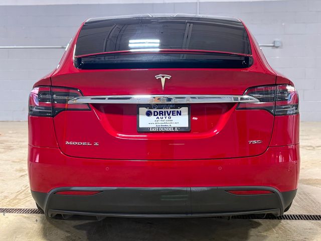 2018 Tesla Model X 75D AWD - 22954545 - 8