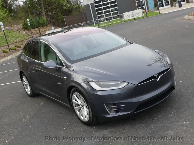 2018 Tesla Model X 75D AWD - 22983575 - 17