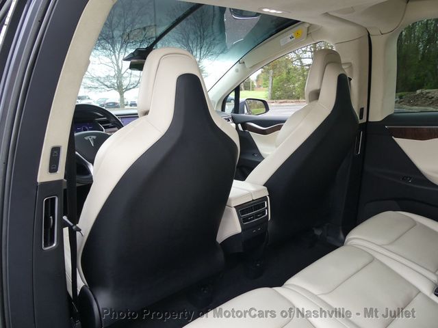 2018 Tesla Model X 75D AWD - 22983575 - 28