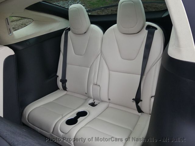 2018 Tesla Model X 75D AWD - 22983575 - 30