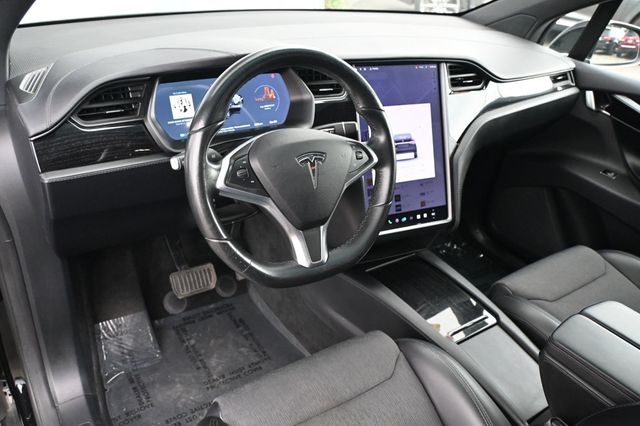2018 Tesla Model X 75D AWD Brand New Tires - 22983522 - 6