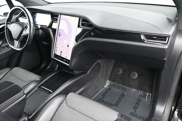 2018 Tesla Model X 75D AWD Brand New Tires - 22983522 - 7