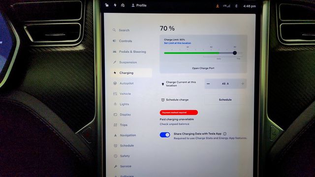 2018 Tesla Model X 75D AWD w/ Full Self-Driving, 22’’ Wheels & Premium Connectivity - 23030668 - 17