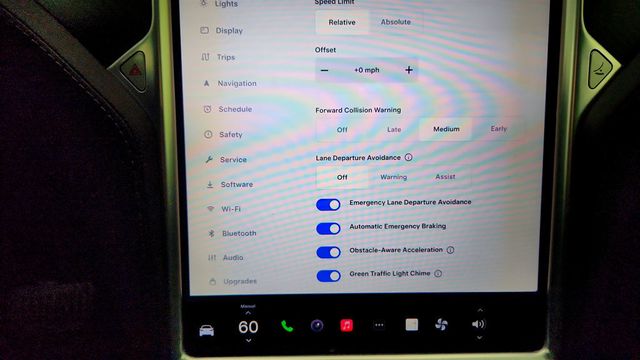 2018 Tesla Model X 75D AWD w/ Full Self-Driving, 22’’ Wheels & Premium Connectivity - 23030668 - 19