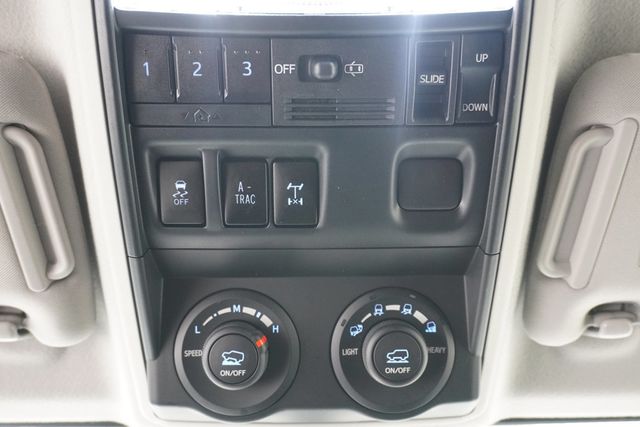 2018 Toyota 4Runner  - 23017140 - 25
