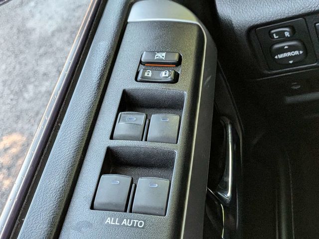 2018 Toyota 4Runner SR5 - Photo 21
