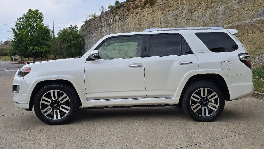 2018 Toyota 4Runner  - 22593358 - 2