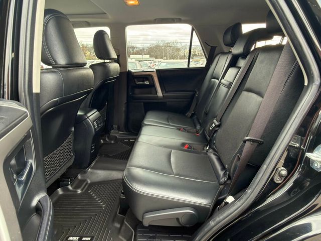 2018 Toyota 4Runner 4 NEW TIRES !! - 22947899 - 13