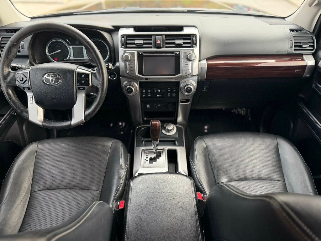 2018 Toyota 4Runner 4 NEW TIRES !! - 22947899 - 23